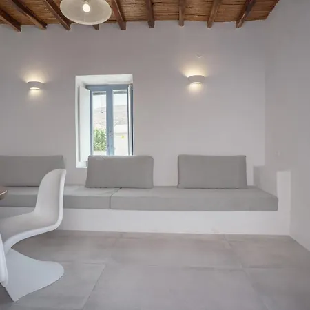 Traditional White House For Groups Hotel